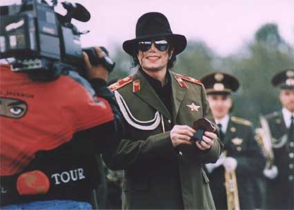 1996 - 1996- Michael Visits Moscow 080-2