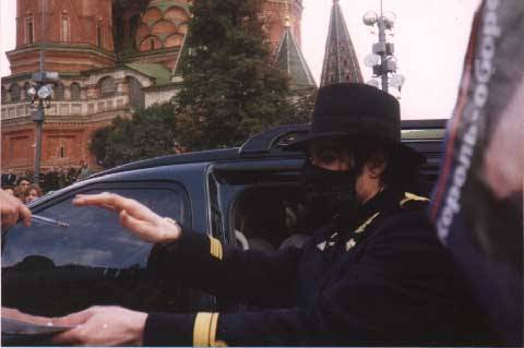 1996- Michael Visits Moscow 082-2