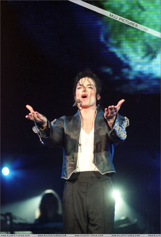 HIStory World Tour - Page 2 090-1