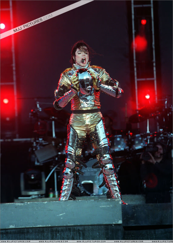 HIStory World Tour - Page 2 204
