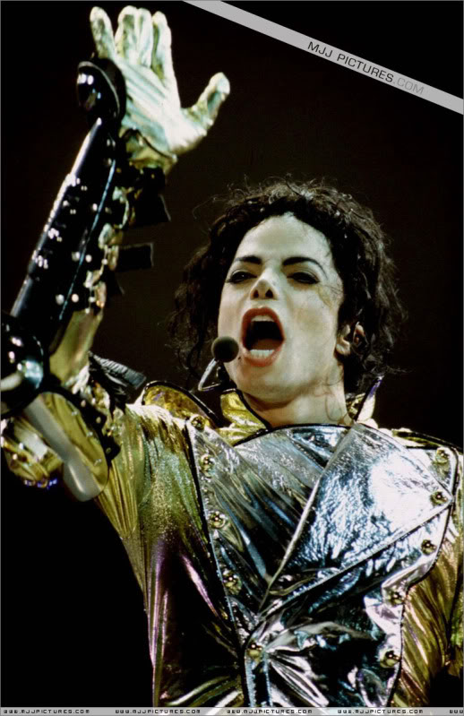 HIStory World Tour - Page 2 209