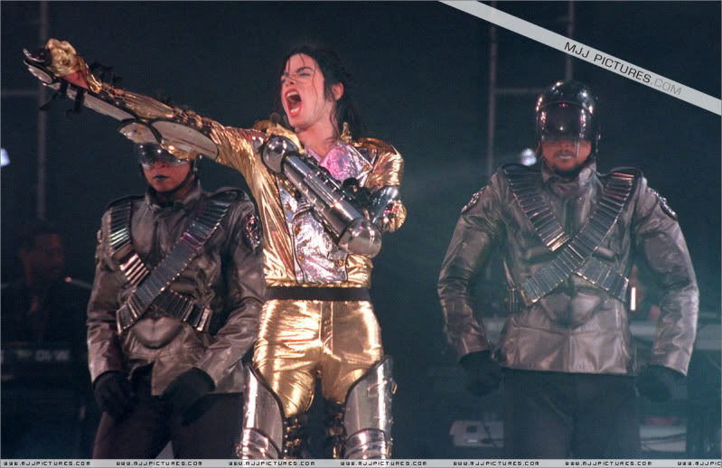 tour - HIStory World Tour - Page 2 230