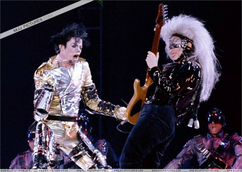 HIStory World Tour - Page 2 234