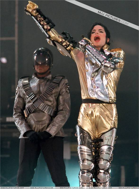 HIStory World Tour - Page 2 298
