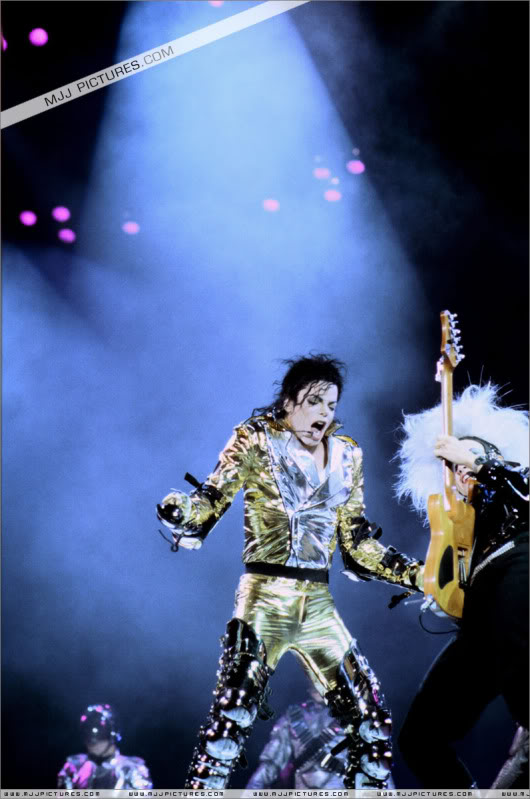 HIStory World Tour - Page 2 301