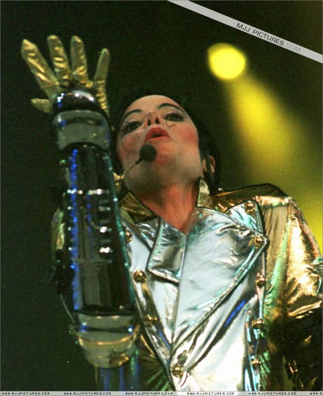 HIStory World Tour - Page 2 315