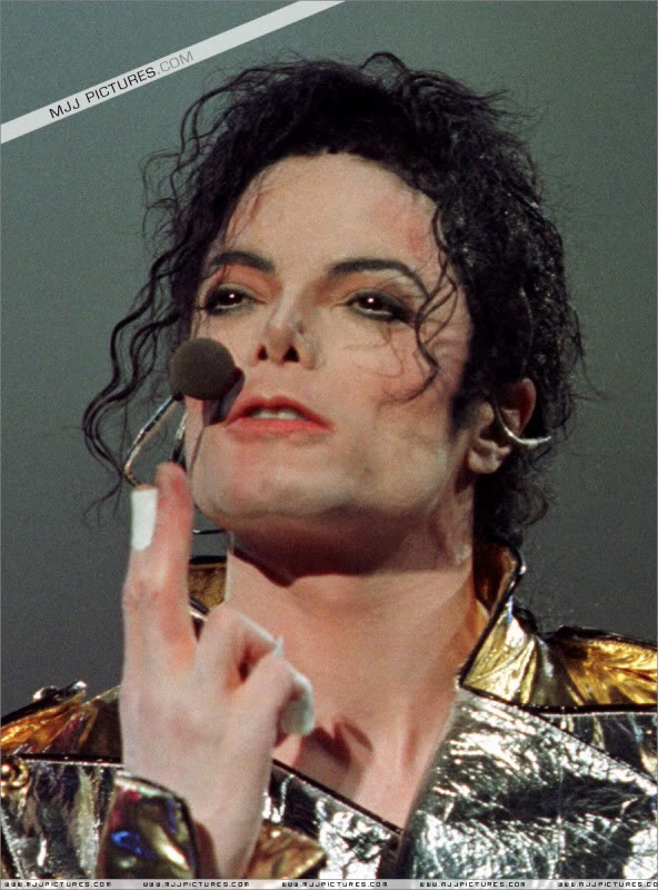 HIStory World Tour - Page 2 339
