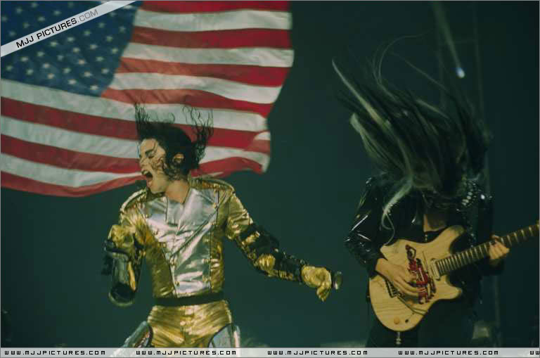 tour - HIStory World Tour - Page 2 350