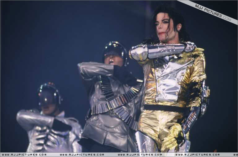 tour - HIStory World Tour - Page 2 353