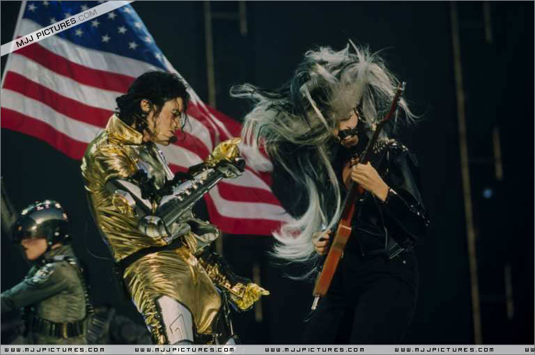 HIStory World Tour - Page 2 355