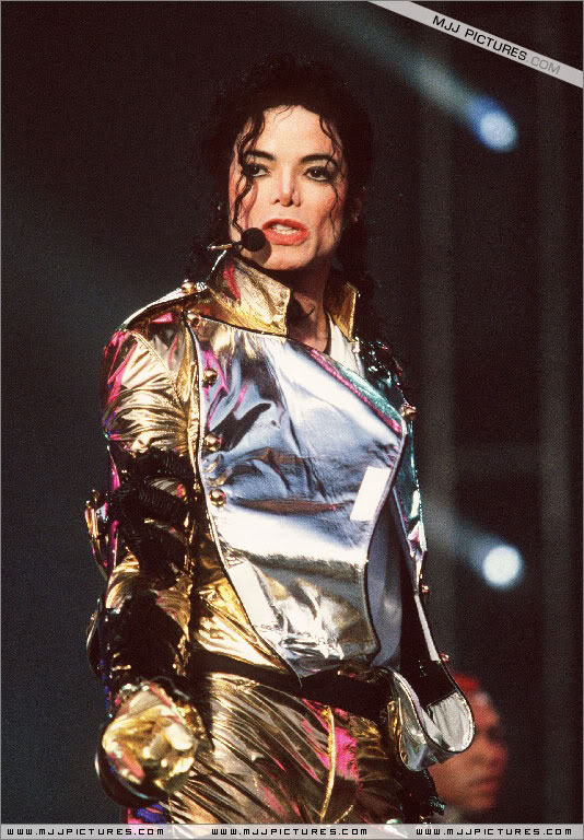 HIStory World Tour - Page 2 360