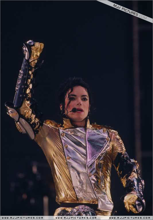 HIStory World Tour - Page 2 384