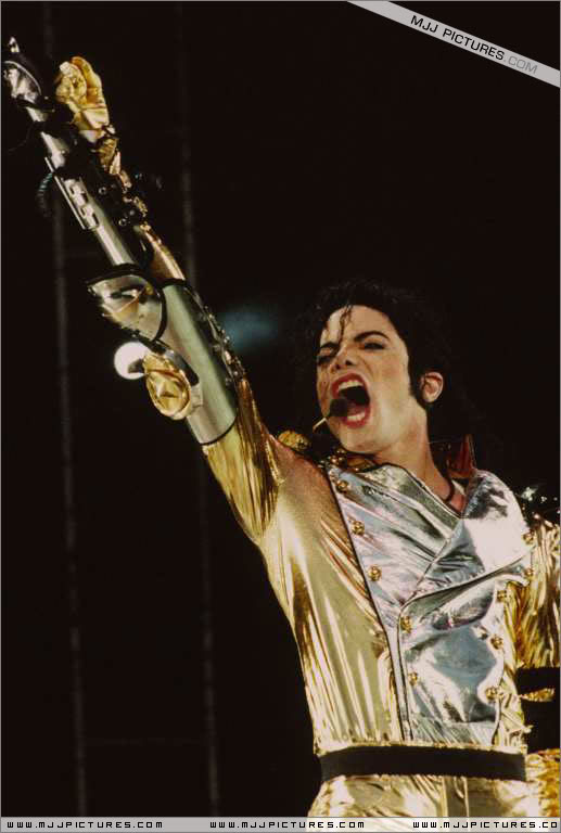 HIStory World Tour - Page 2 386