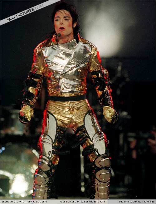 HIStory World Tour - Page 2 393
