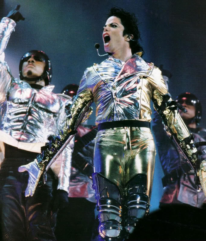 HIStory World Tour - Page 2 394