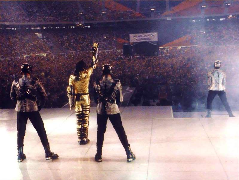 tour - HIStory World Tour - Page 2 410