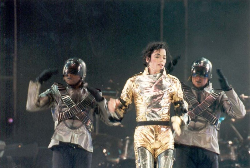 history - HIStory World Tour - Page 2 445
