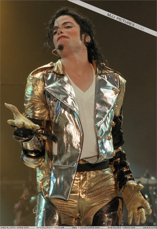 HIStory World Tour - Page 3 484