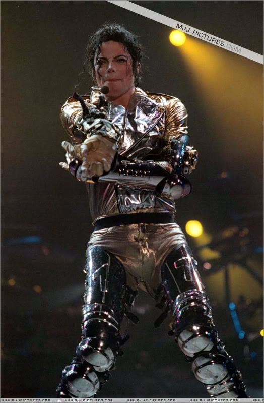 HIStory World Tour - Page 3 489