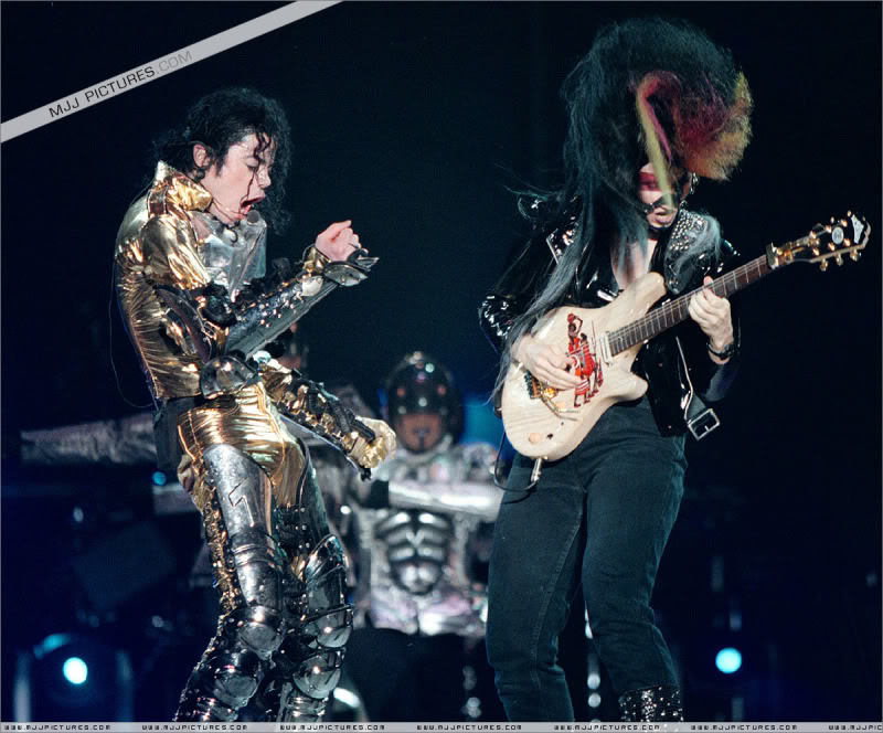 HIStory World Tour - Page 3 541