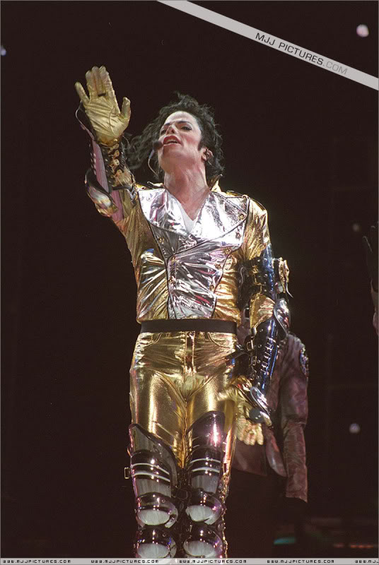 HIStory World Tour - Page 3 559