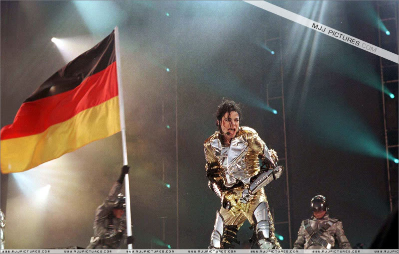 HIStory World Tour - Page 3 562