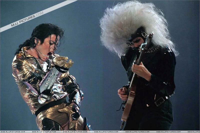 HIStory World Tour - Page 3 563
