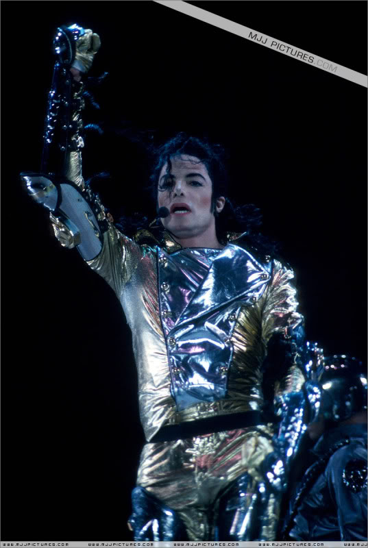 HIStory World Tour - Page 3 586