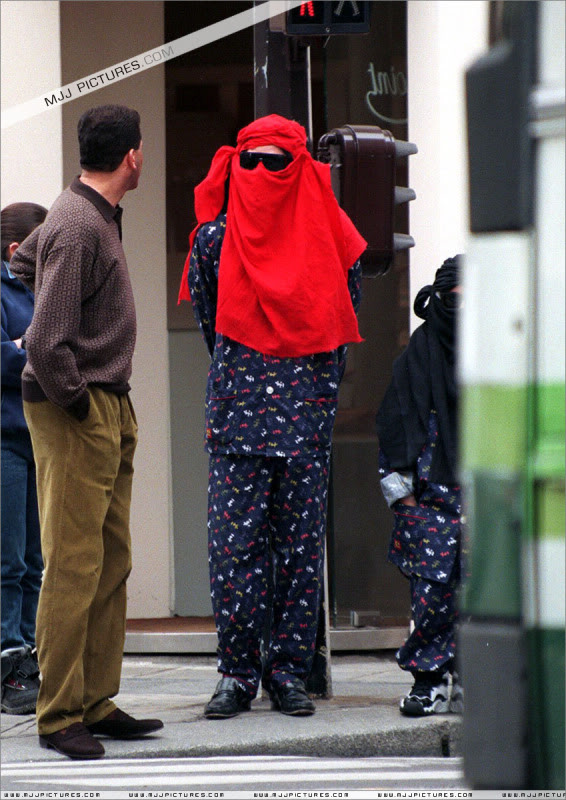 1997- Shopping in Paris 003-37