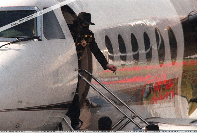 michael - 1997- Michael at Le Bourget Airport (Paris) 005-16