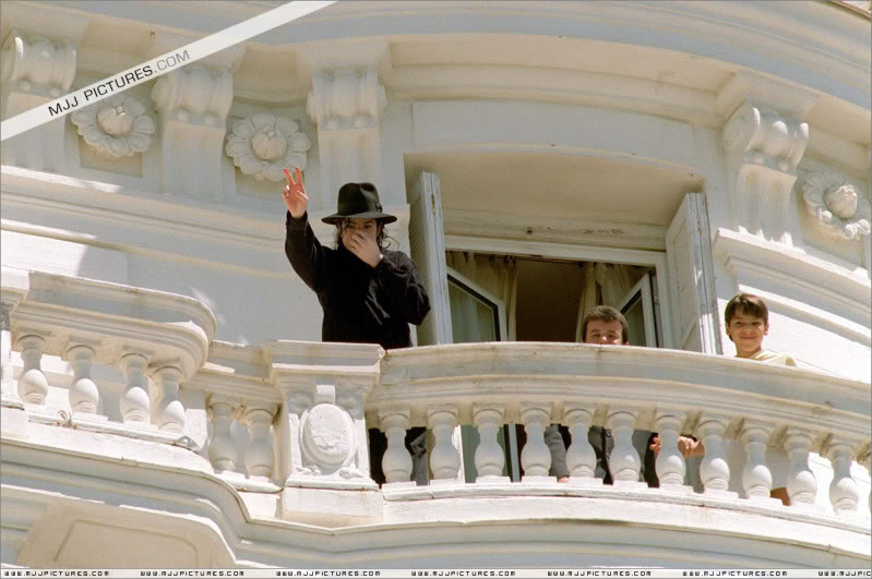 1997 - 1997- Michael in Cannes (May) 005-18