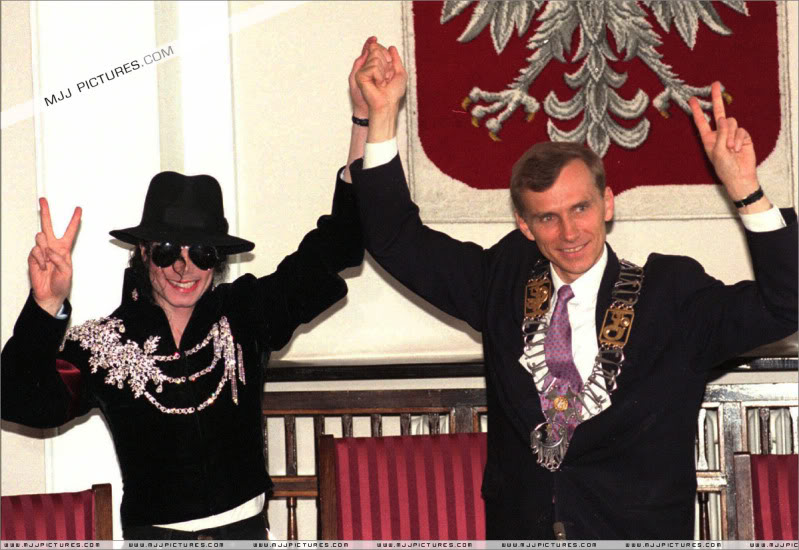 1997- Michael Visits Warsaw 012-18