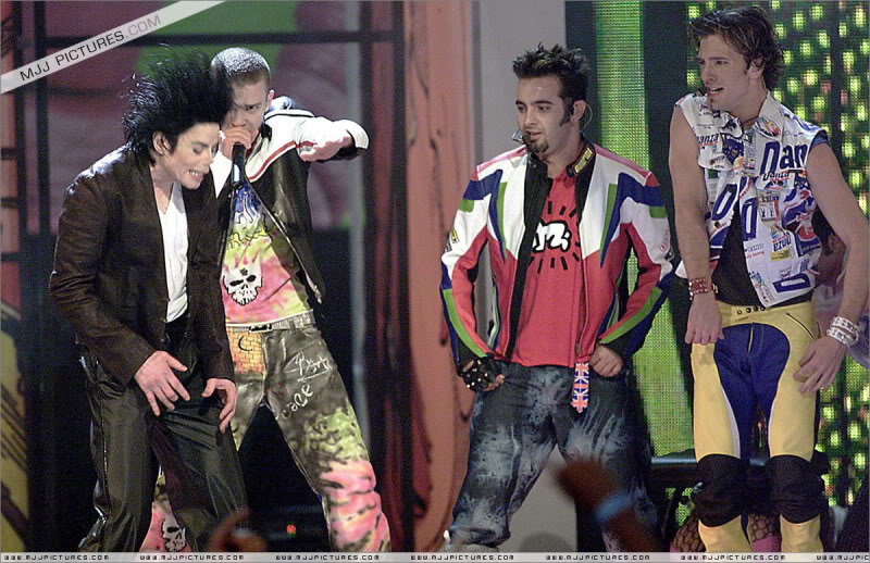 2001- The 18th Annual MTV Video Music Awards 018-32