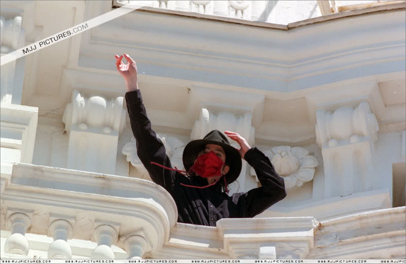 Michael - 1997- Michael in Cannes (May) 018-7