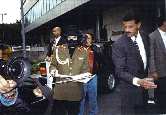 1996- Michael Visits Warsaw 019-3