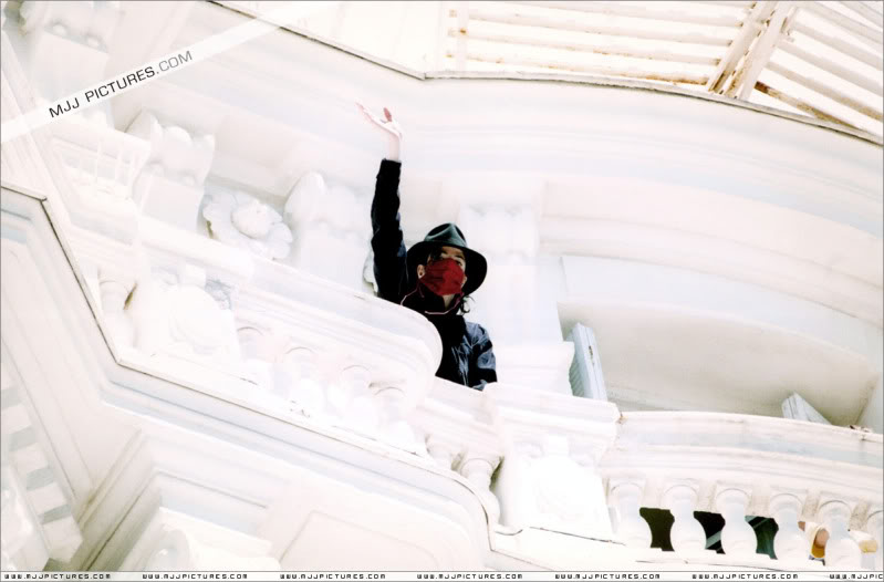1997 - 1997- Michael in Cannes (May) 020-7