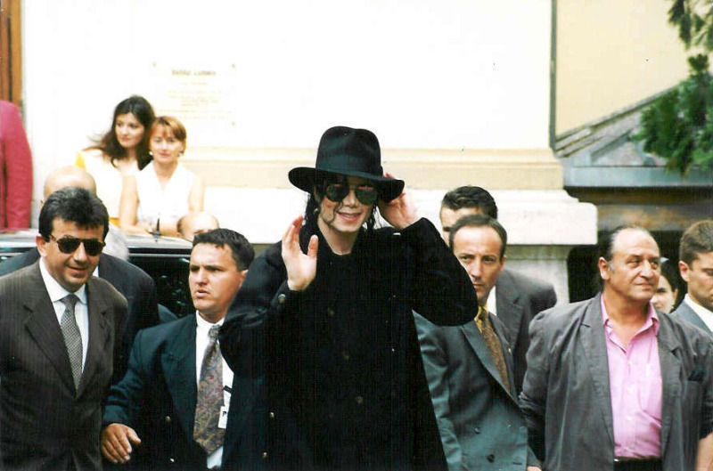 1997 - 1997- Michael Visits the Louis Lumiere Institute (France) 022-10