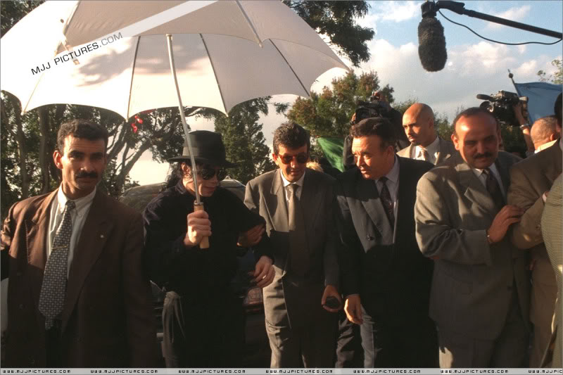 1996 - 1996- Michael Visits Tunis 031-1