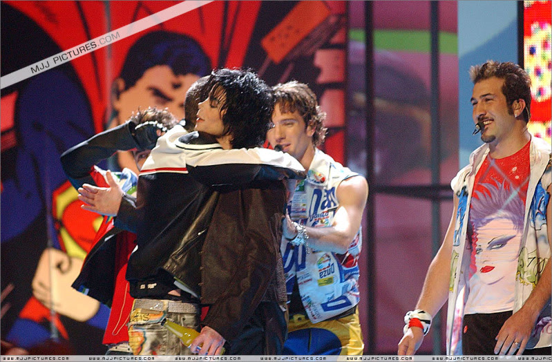 2001- The 18th Annual MTV Video Music Awards 033-17