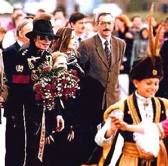1997- Michael Visits Warsaw 057-2