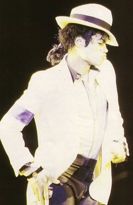 Bad Tour HQ 236