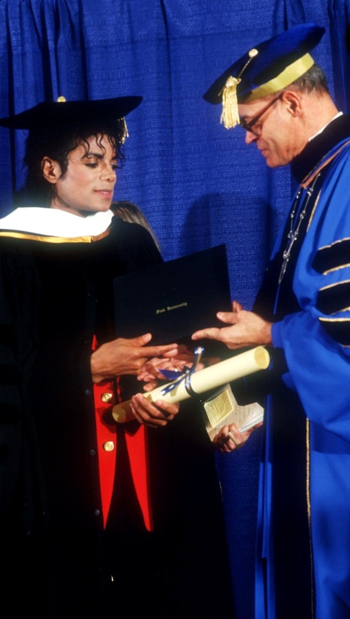 1988 - 1988 Negro College Fund Awards 69