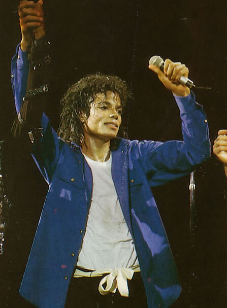 Bad Tour HQ 75-1