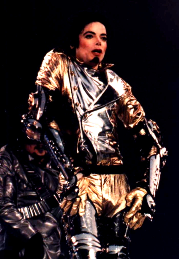 HIStory Tour Michael_Jackson_-_In_the_closet_01_MJLand_Productions