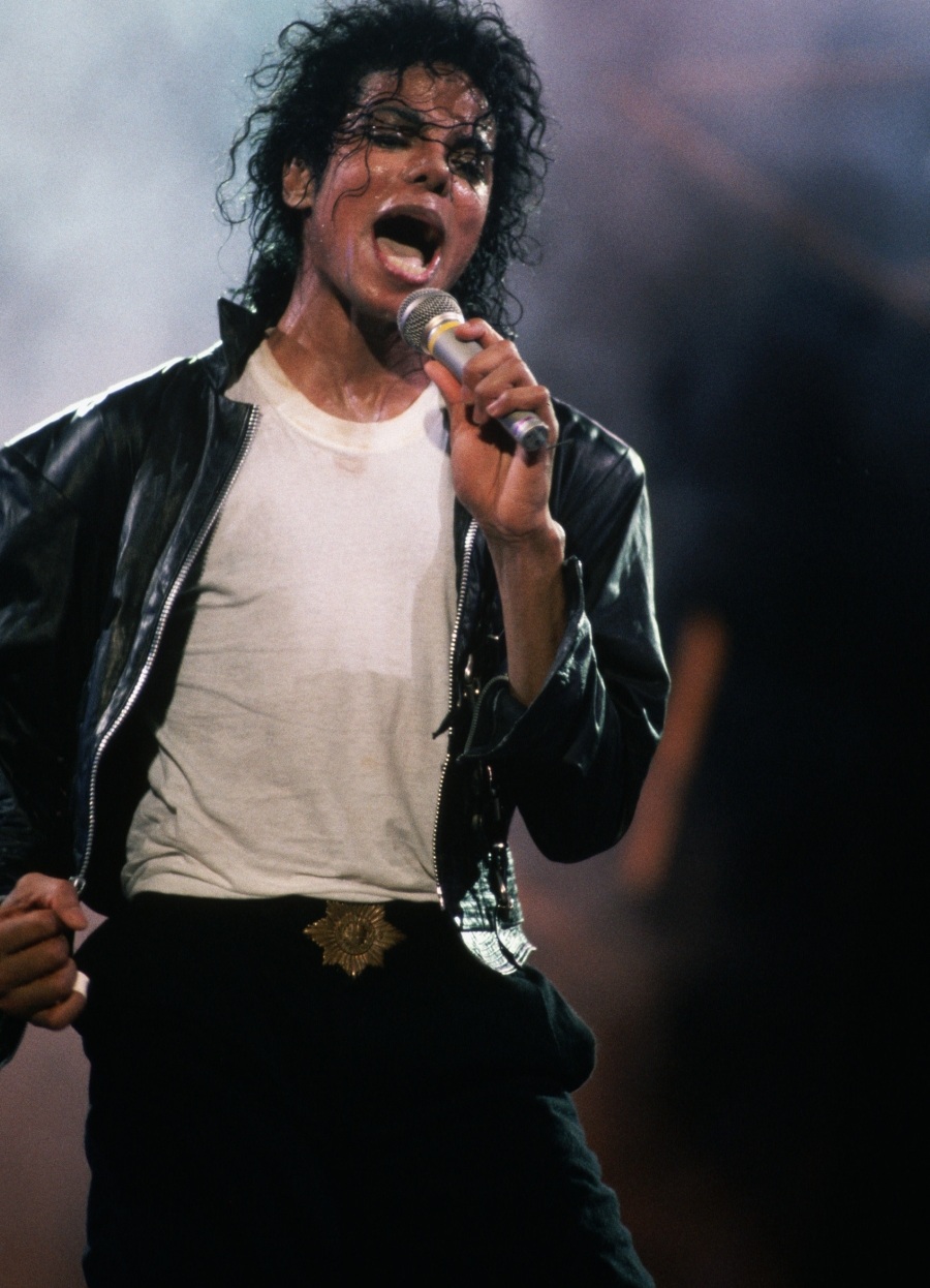 Bad Tour HQ Bad_1