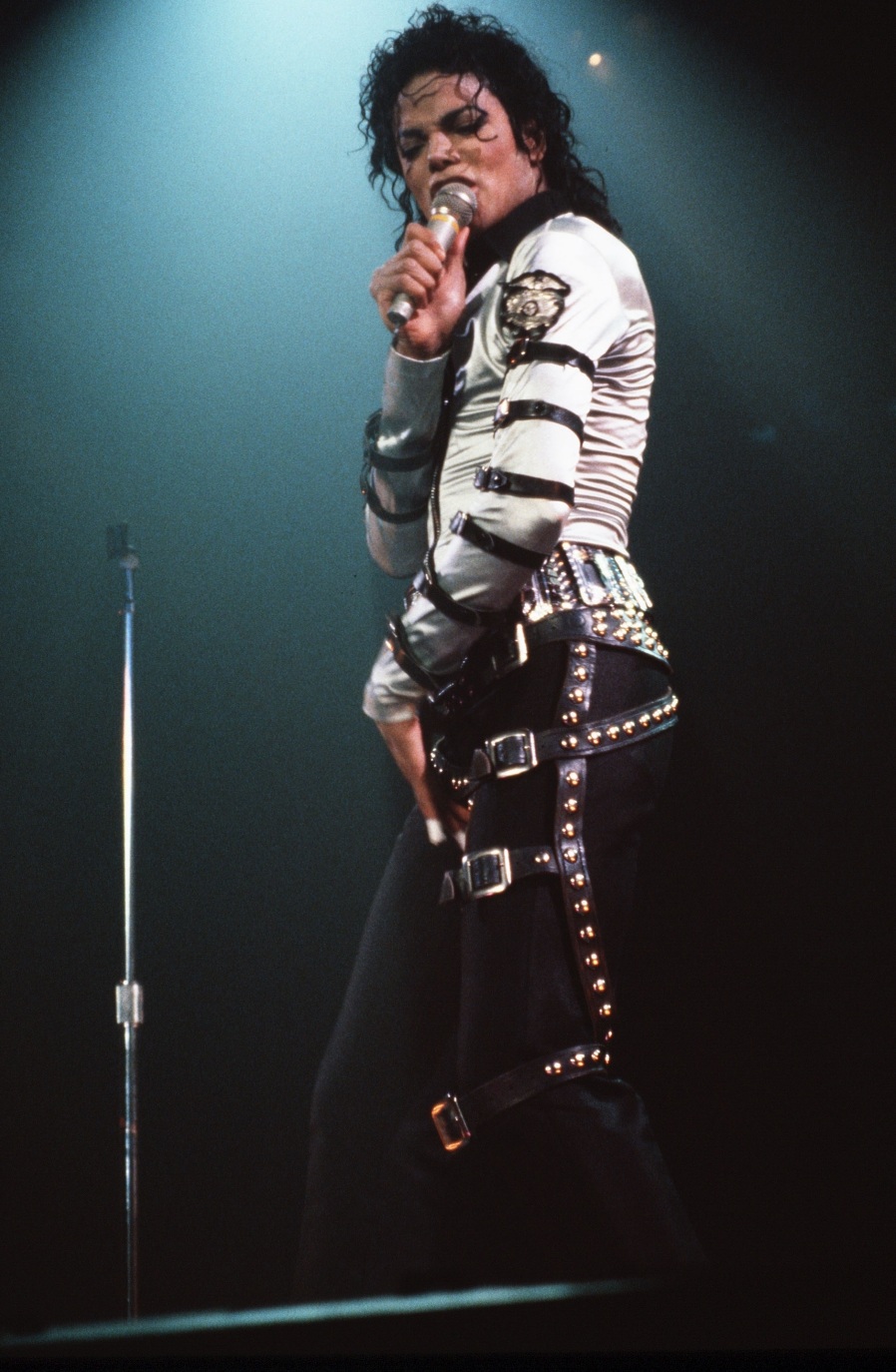 Bad Tour HQ Bad_12