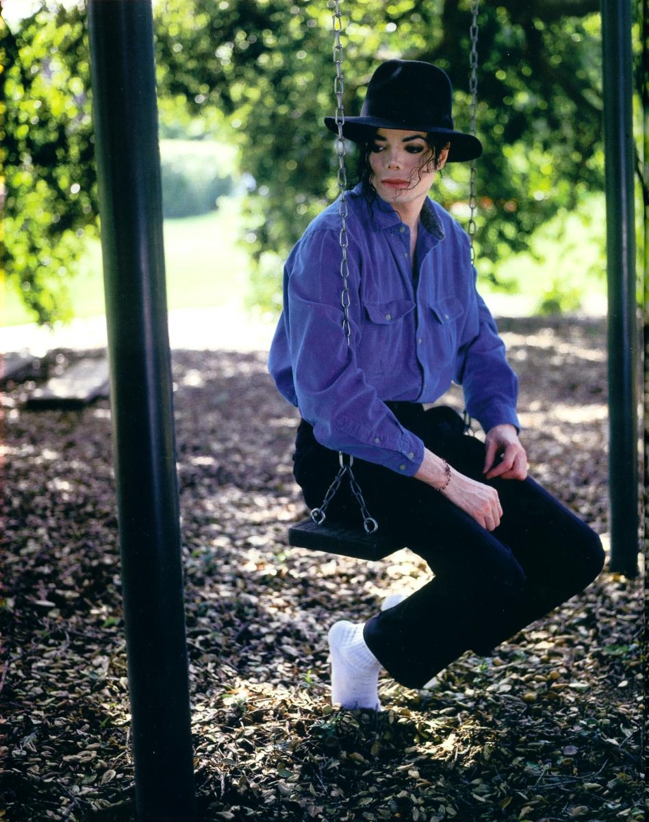 Michael - 1994 Harry Benson At Home With Michael Jackson Bensonlife2