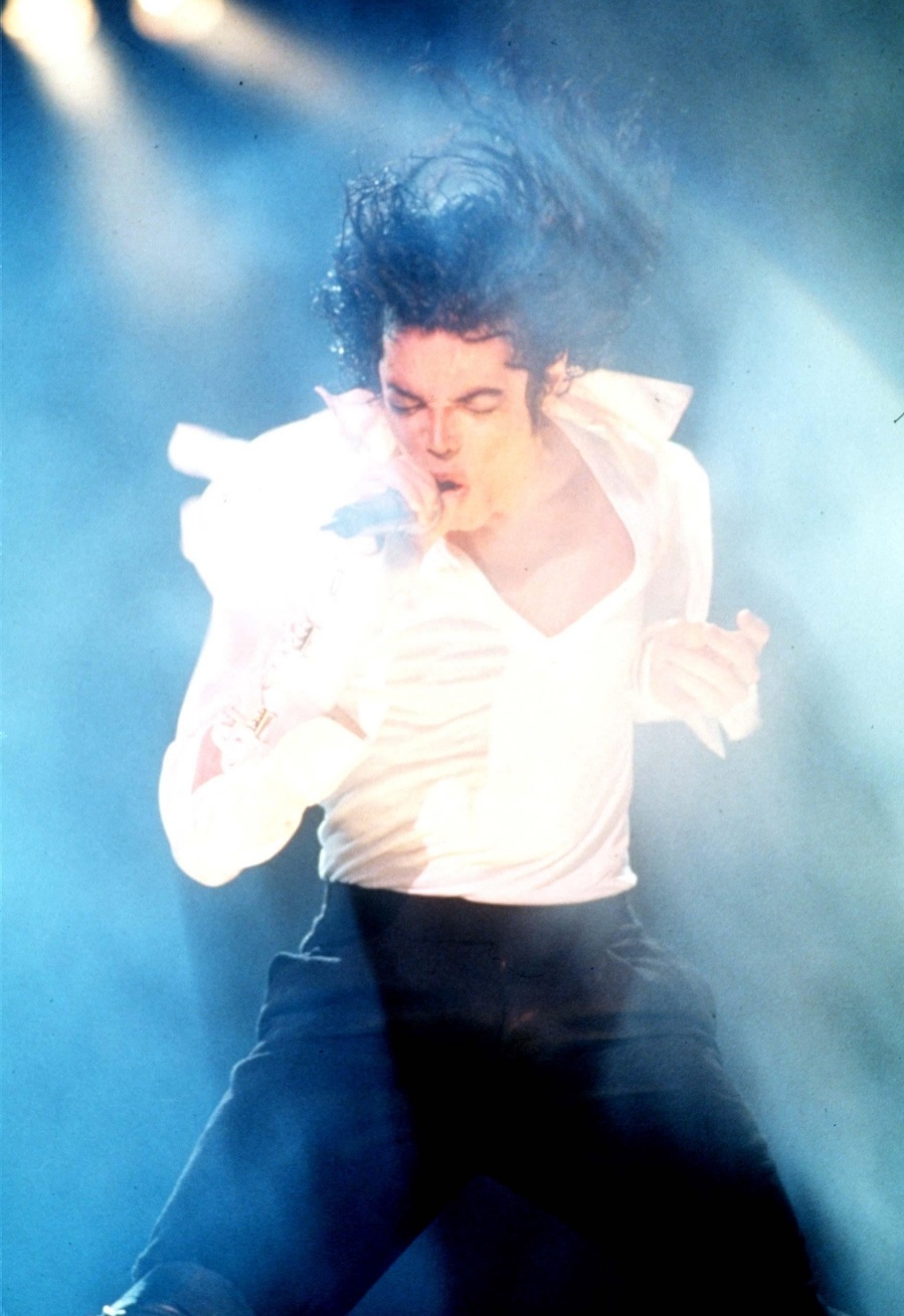 dangerous - Dangerous Tour Dang_13