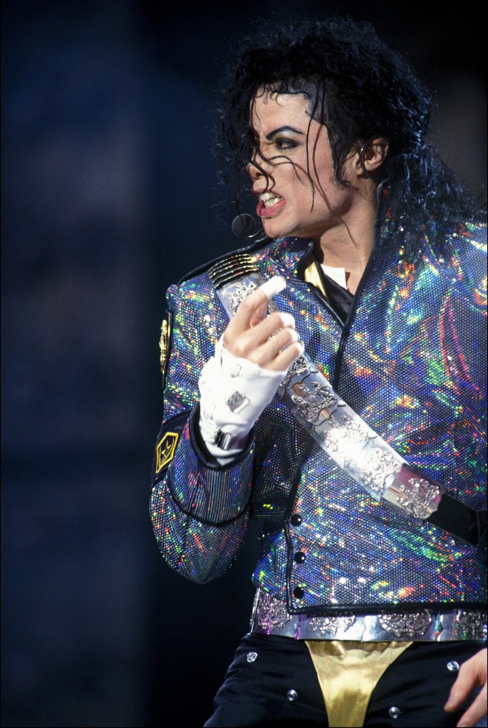 Dangerous Tour Dang_21