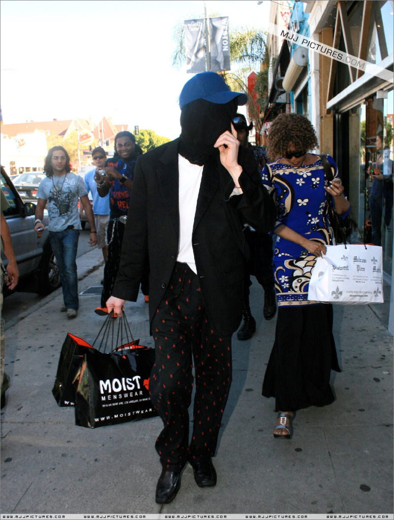 Michael Shopping in L.A 003-19